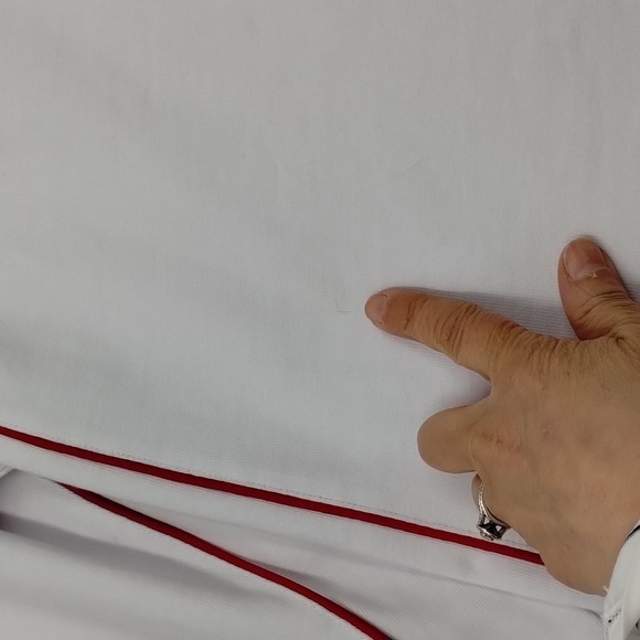 England Rugby Pull on shirt men's medium or unisex white with red stripe - Picture 7 of 14